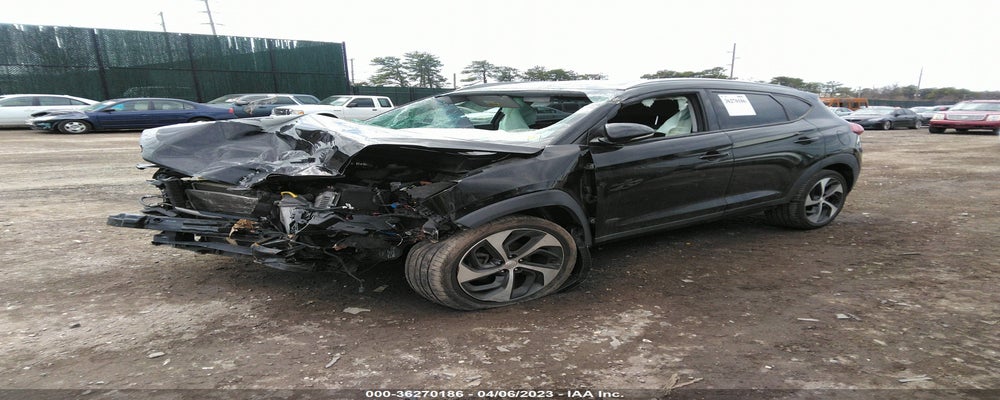 KM8J3CA26GU192469 2016 HYUNDAI TUCSON photo no. 2