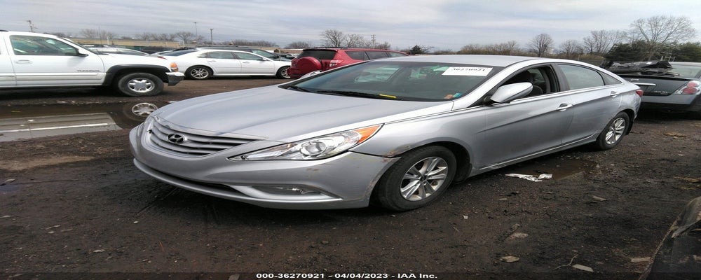 5NPEB4AC9DH688640 2013 HYUNDAI SONATA photo no. 2