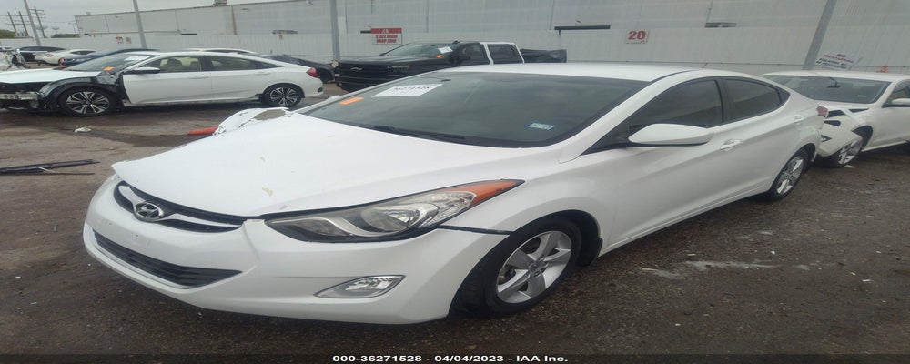 5NPDH4AEXDH420661 2013 HYUNDAI ELANTRA photo no. 2