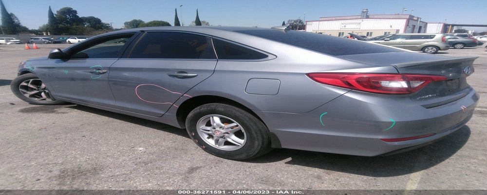 5NPE24AFXFH047204 2015 HYUNDAI SONATA photo no. 3