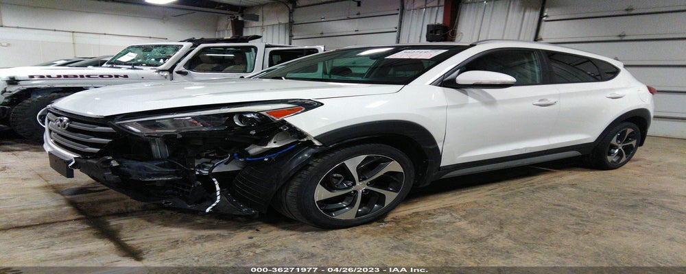 KM8J33A23HU365575 2017 HYUNDAI TUCSON photo no. 2