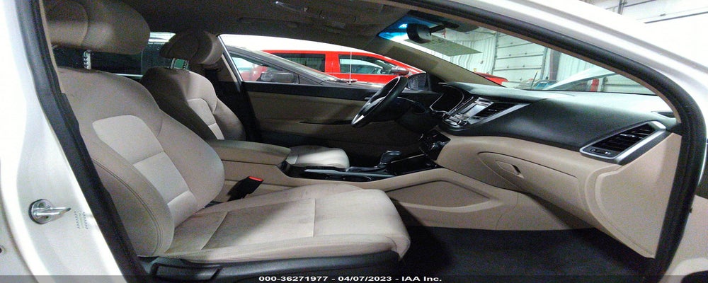 KM8J33A23HU365575 2017 HYUNDAI TUCSON photo no. 5