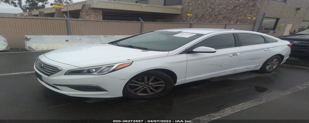 5NPE24AF8FH000883 2015 HYUNDAI SONATA photo no. 2