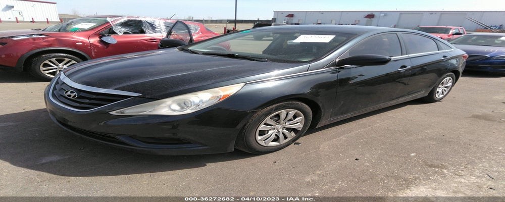 5NPEB4AC1BH042702 2011 HYUNDAI SONATA photo no. 2