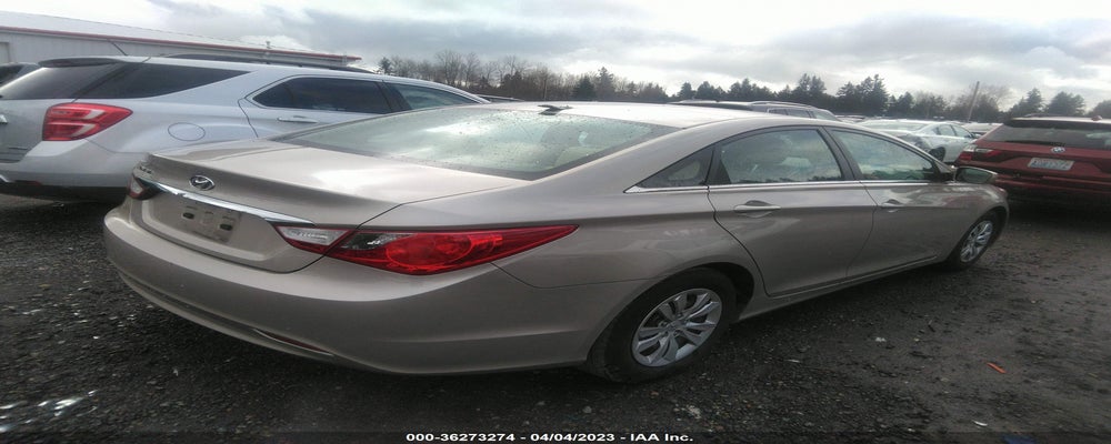 5NPEB4AC0BH034963 2011 HYUNDAI SONATA photo no. 4