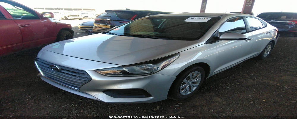 3KPC24A30JE012701 2018 HYUNDAI ACCENT photo no. 2