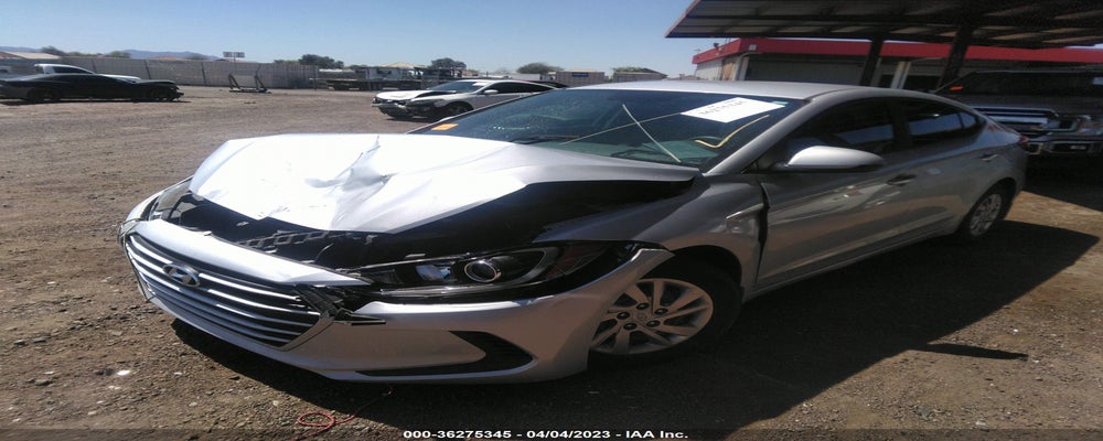KMHD74LF1HU423688 2017 HYUNDAI ELANTRA photo no. 2