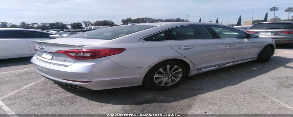 5NPE34AF3FH043332 2015 HYUNDAI SONATA photo no. 4