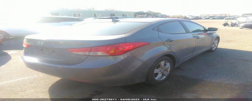 5NPDH4AE6DH280639 2013 HYUNDAI ELANTRA photo no. 4
