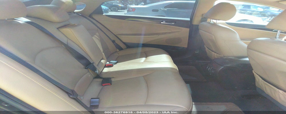 5NPEC4AC3BH283206 2011 HYUNDAI SONATA photo no. 8