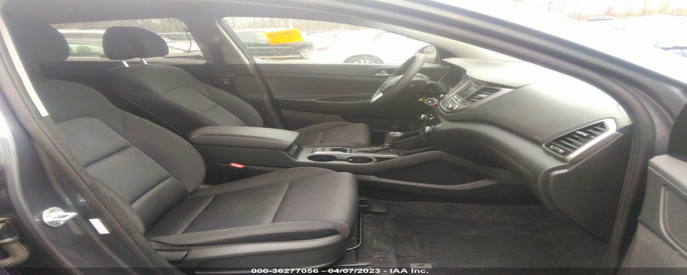 KM8J33A41HU463120 2017 HYUNDAI TUCSON photo no. 5