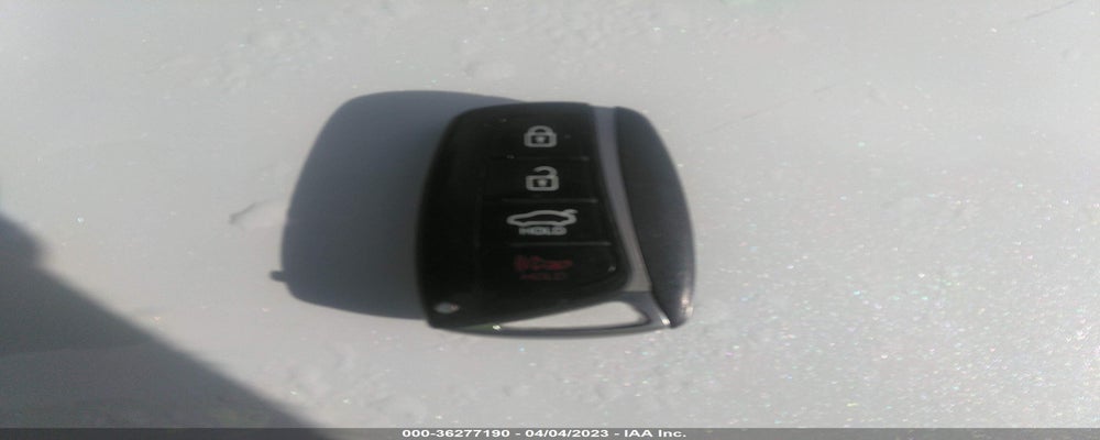 KMHGN4JE4FU062449 2015 HYUNDAI GENESIS photo no. 11