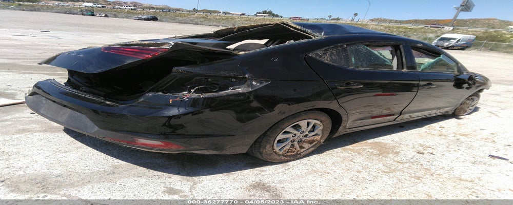 KMHD74LF4KU794237 2019 HYUNDAI ELANTRA photo no. 4