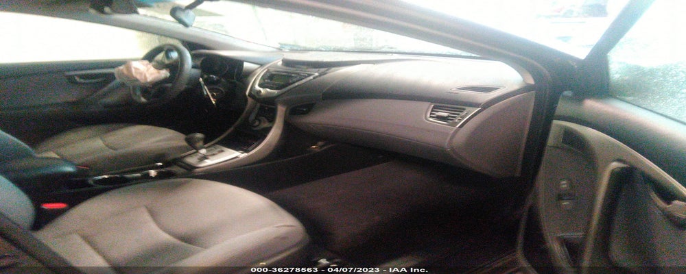 5NPDH4AE6BH025633 2011 HYUNDAI ELANTRA photo no. 5