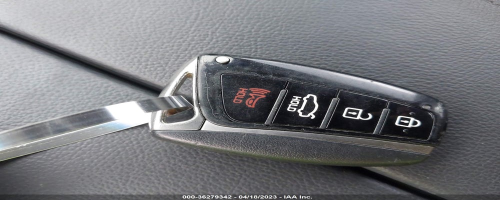 KMHGN4JE5GU132185 2016 HYUNDAI GENESIS photo no. 11