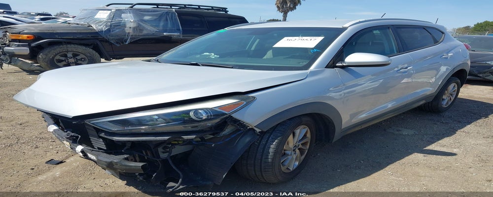KM8J33A46GU117837 2016 HYUNDAI TUCSON photo no. 2