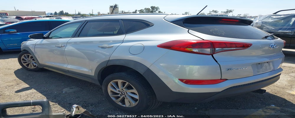 KM8J33A46GU117837 2016 HYUNDAI TUCSON photo no. 3