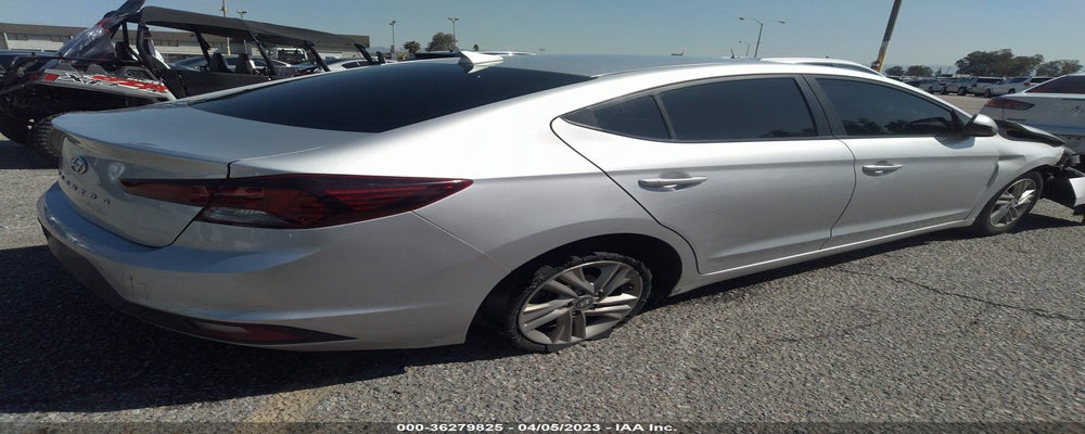 5NPD84LF2KH409043 2019 HYUNDAI ELANTRA photo no. 4