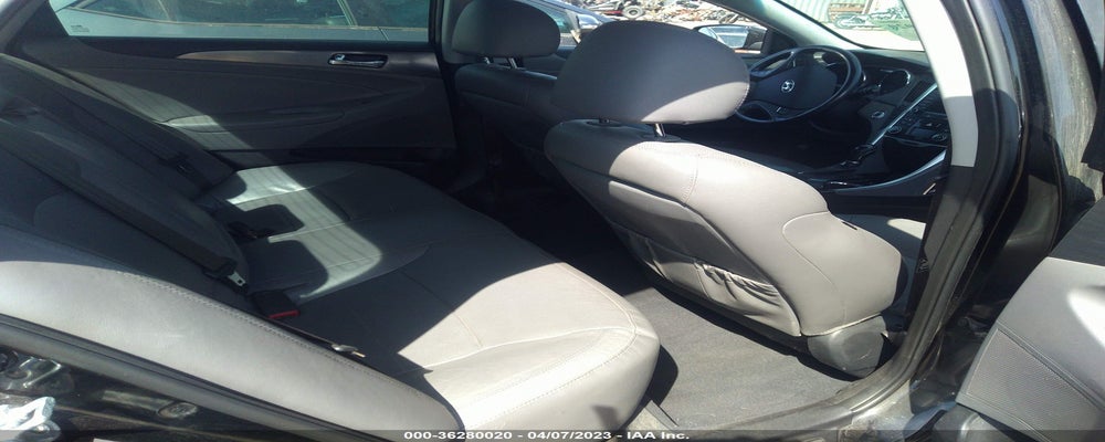 KMHEC4A41FA130924 2015 HYUNDAI SONATA HYBRID photo no. 8