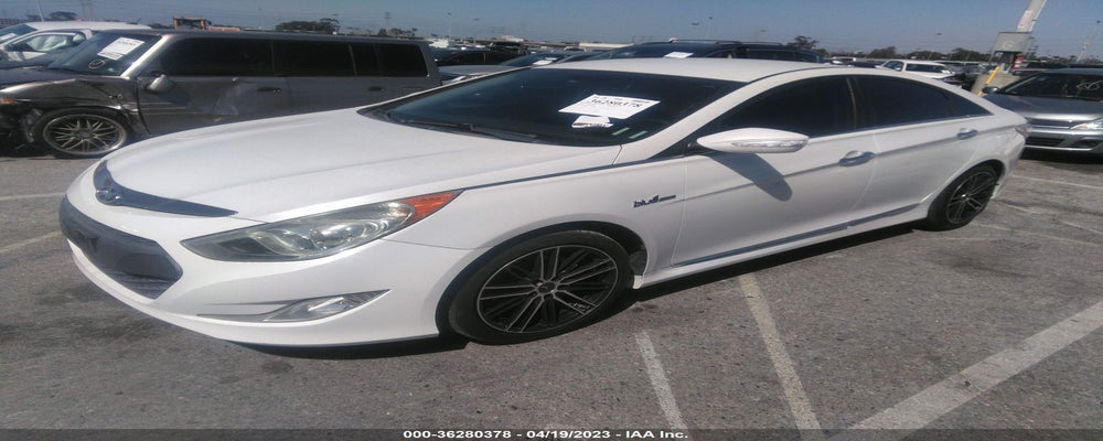 KMHEC4A49BA005048 2011 HYUNDAI SONATA photo no. 2