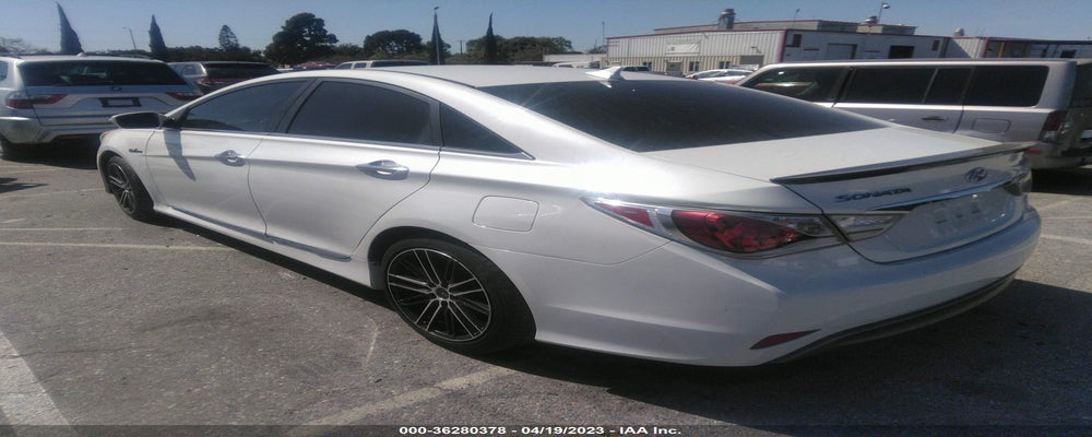 KMHEC4A49BA005048 2011 HYUNDAI SONATA photo no. 3