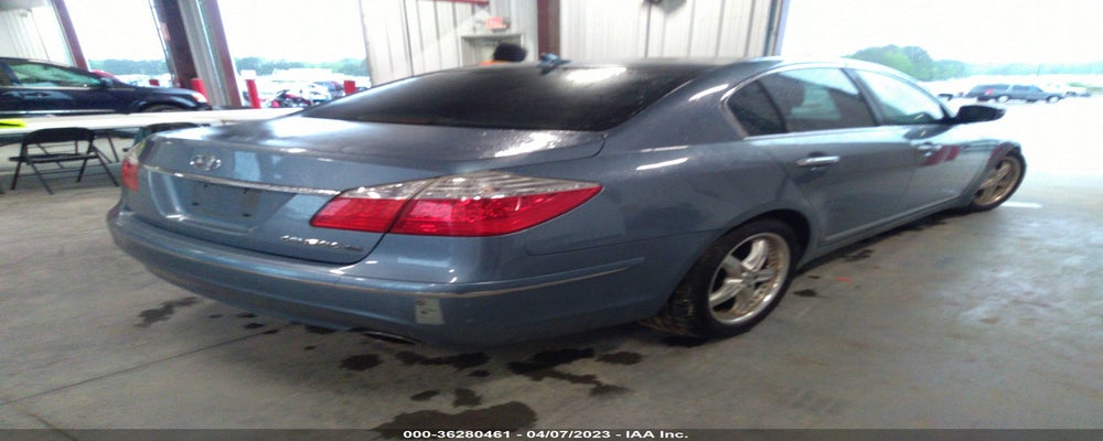 KMHGC4DF2BU120773 2011 HYUNDAI GENESIS photo no. 4