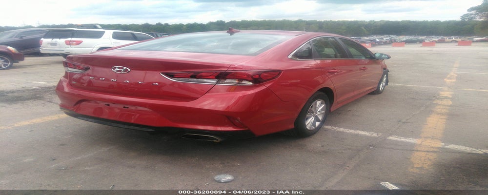 5NPE24AF7JH598215 2018 HYUNDAI SONATA photo no. 4