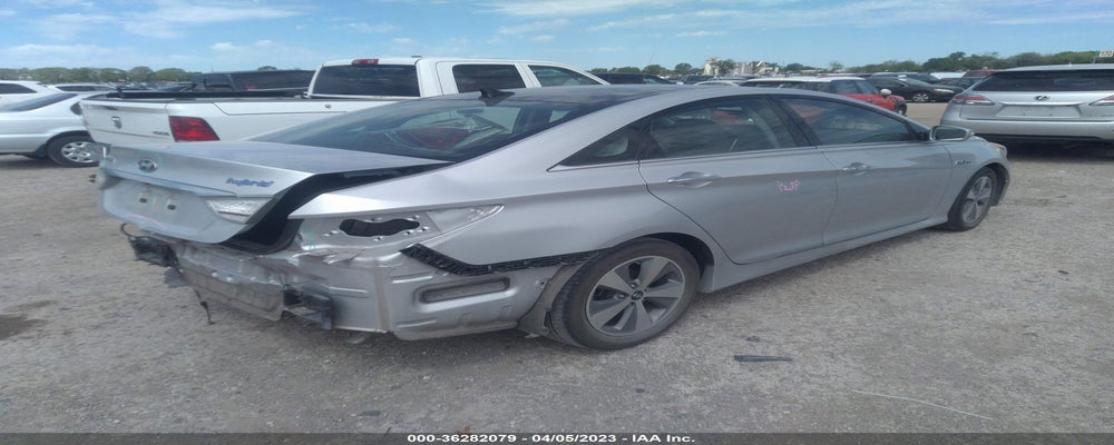 KMHEC4A40BA016469 2011 HYUNDAI SONATA photo no. 4