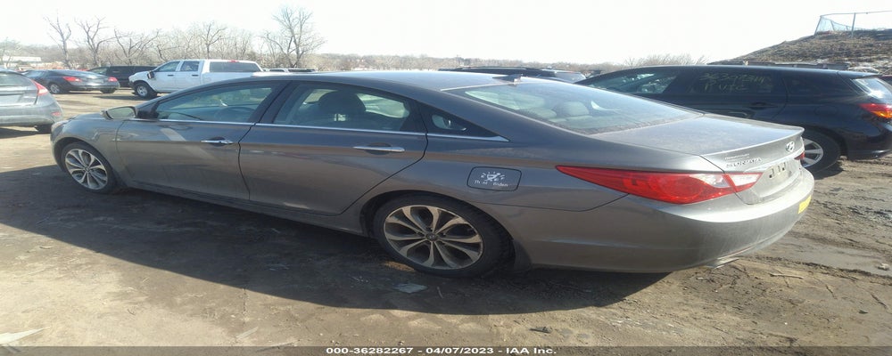 5NPEC4AB4DH646400 2013 HYUNDAI SONATA photo no. 3