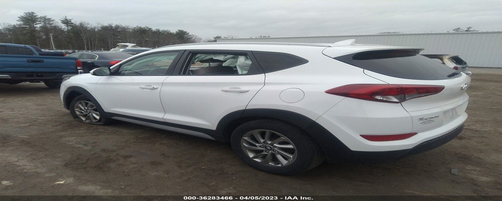 KM8J3CA48JU742859 2018 HYUNDAI TUCSON photo no. 3