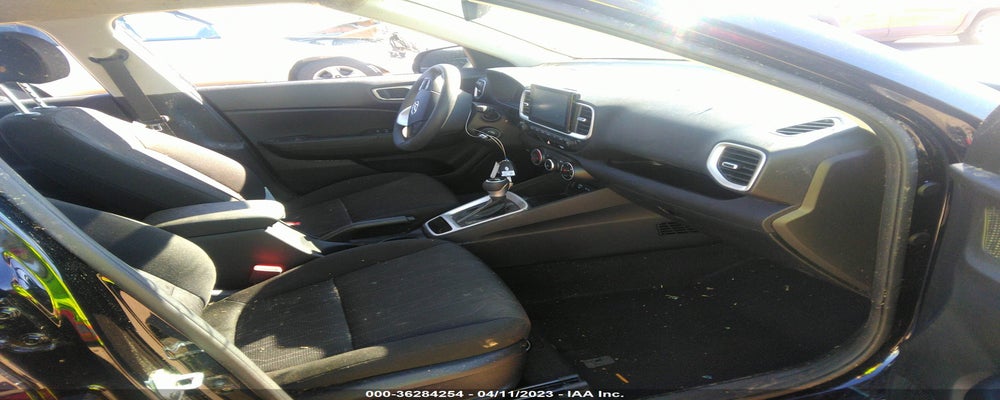 KMHRB8A35PU212643 2023 HYUNDAI VENUE photo no. 5