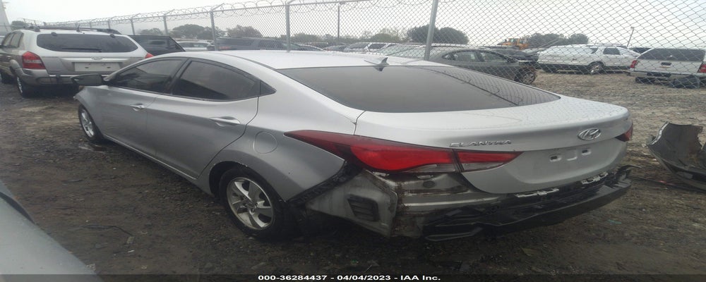 KMHDH4AE1FU385139 2015 HYUNDAI ELANTRA photo no. 3