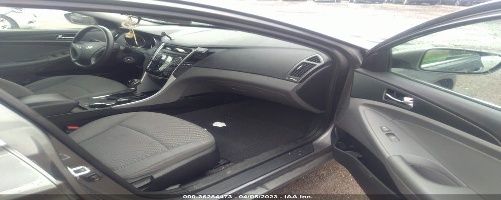 5NPEB4AC0BH280072 2011 HYUNDAI SONATA photo no. 5