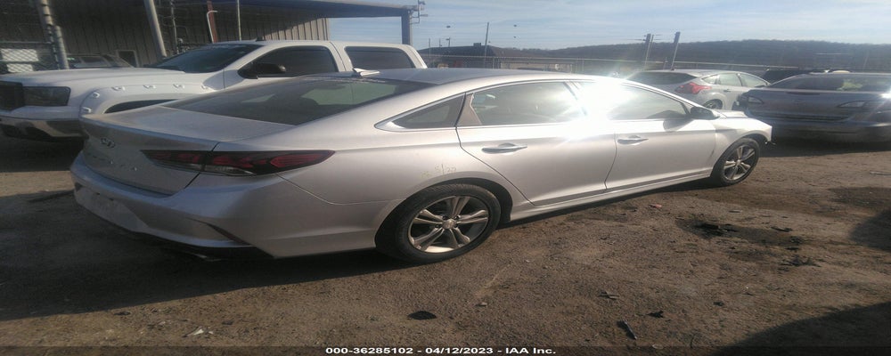 5NPE34AFXJH632256 2018 HYUNDAI SONATA photo no. 4