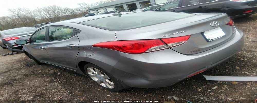 KMHDH4AE6DU741923 2013 HYUNDAI ELANTRA photo no. 3