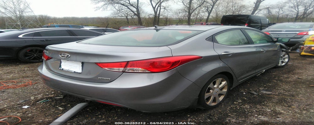 KMHDH4AE6DU741923 2013 HYUNDAI ELANTRA photo no. 4