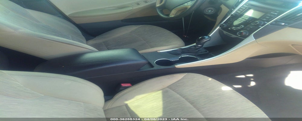 5NPEB4AC2CH320248 2012 HYUNDAI SONATA photo no. 5