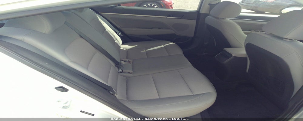 5NPD84LF8HH057868 2017 HYUNDAI ELANTRA photo no. 8