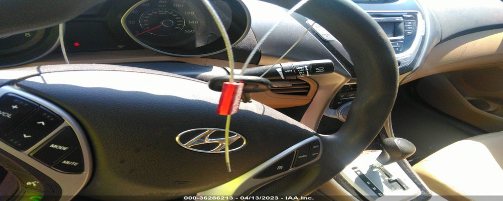 5NPDH4AE7CH147211 2012 HYUNDAI ELANTRA photo no. 11