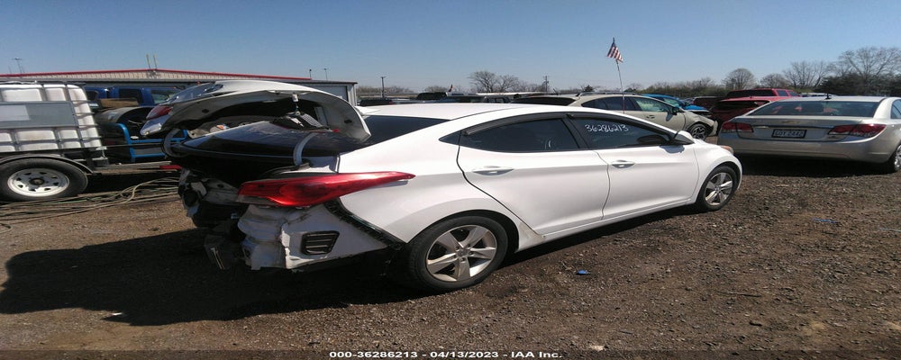 5NPDH4AE7CH147211 2012 HYUNDAI ELANTRA photo no. 4