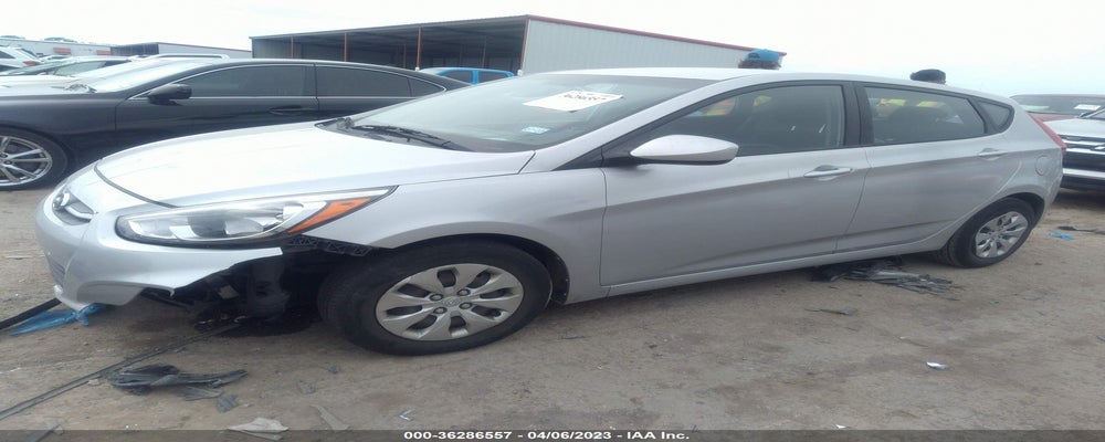 KMHCT5AE0GU260117 2016 HYUNDAI ACCENT photo no. 2
