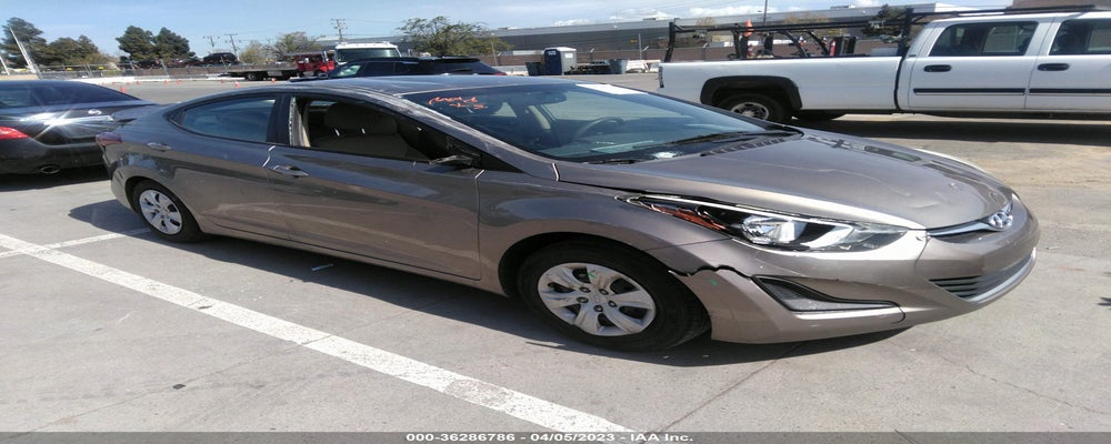 5NPDH4AE1GH667183 2016 HYUNDAI ELANTRA photo no. 17