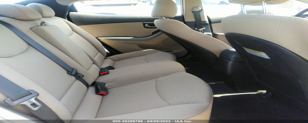 5NPDH4AE1GH667183 2016 HYUNDAI ELANTRA photo no. 8