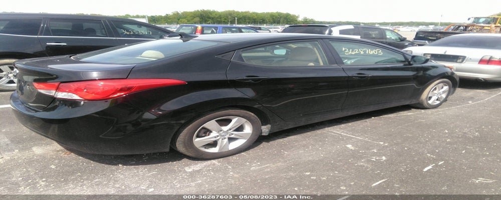 KMHDH4AE1BU100272 2011 HYUNDAI ELANTRA photo no. 4
