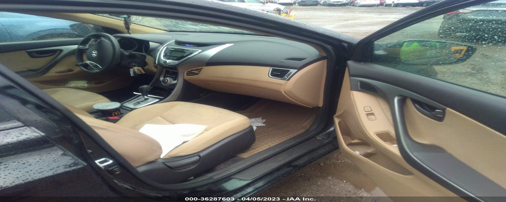 KMHDH4AE1BU100272 2011 HYUNDAI ELANTRA photo no. 5