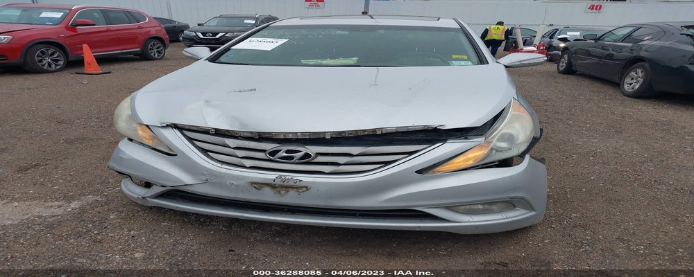 5NPEC4AB5BH230904 2011 HYUNDAI SONATA photo no. 6
