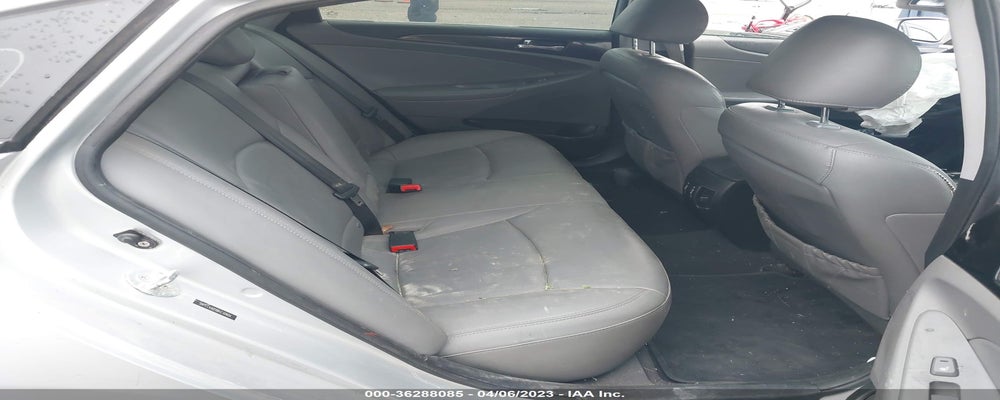 5NPEC4AB5BH230904 2011 HYUNDAI SONATA photo no. 8