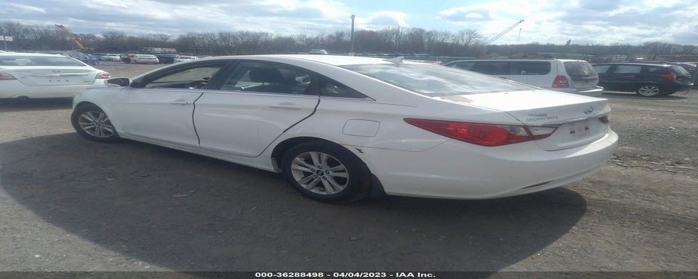 5NPEB4AC2BH124812 2011 HYUNDAI SONATA photo no. 3