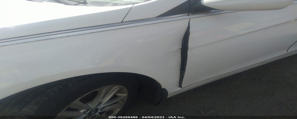5NPEB4AC2BH124812 2011 HYUNDAI SONATA photo no. 6