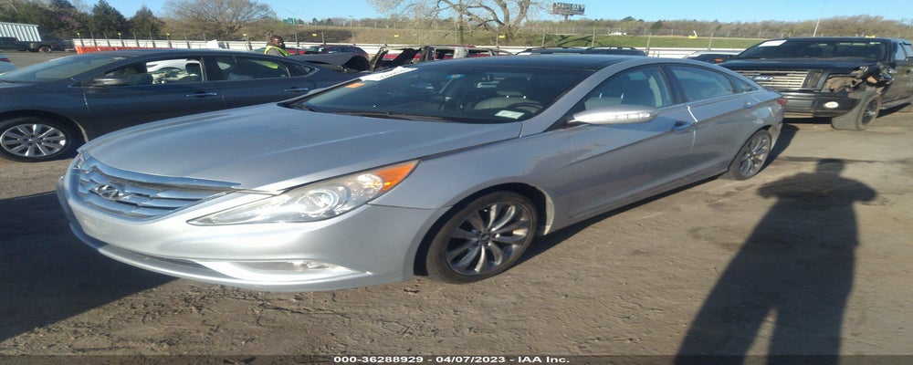 5NPEC4AB8CH367157 2012 HYUNDAI SONATA photo no. 2